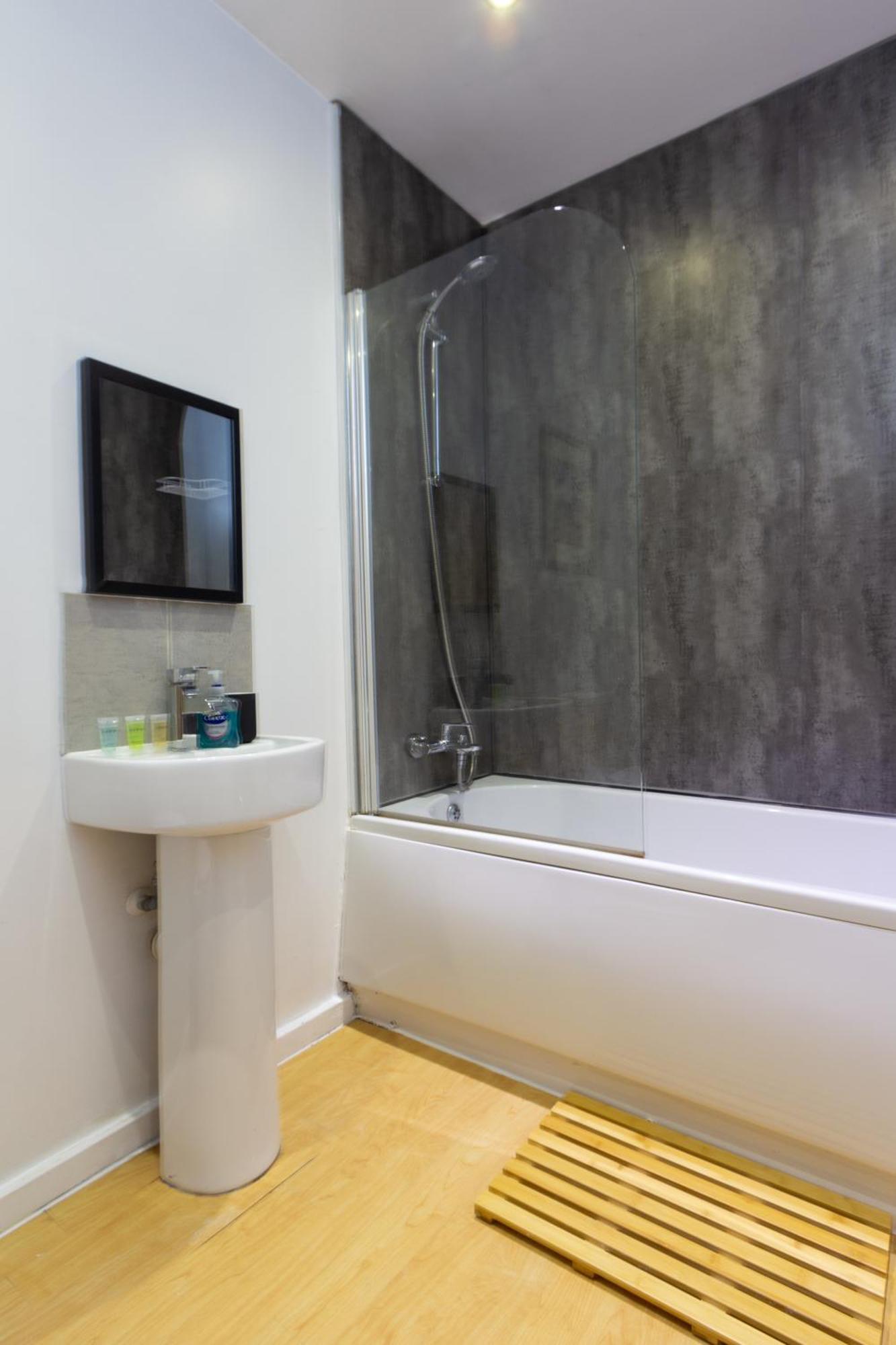 Comfy Chic 2Bed Apartment In Sheffield City Centre Exterior photo